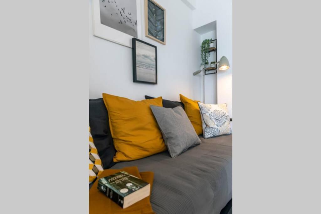 Beachfront Apartment Near Marbella Sitio de Calahonda Kültér fotó
